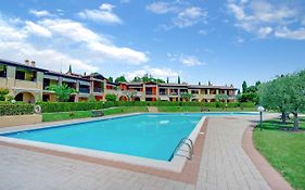 -Piscina E Parcheggio- Casa A Pochi Passi Dal Lago