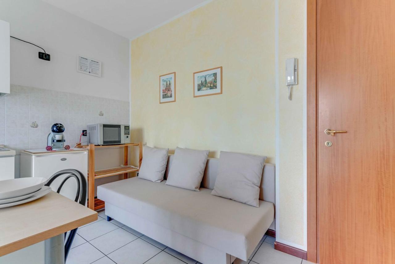 -Piscina E Parcheggio- Casa A Pochi Passi Dal Lago Padenghe sul Garda Esterno foto
